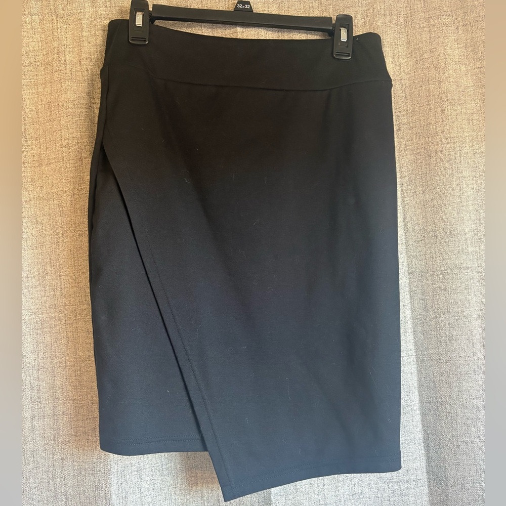 14th & Union Black Pencil Skirt